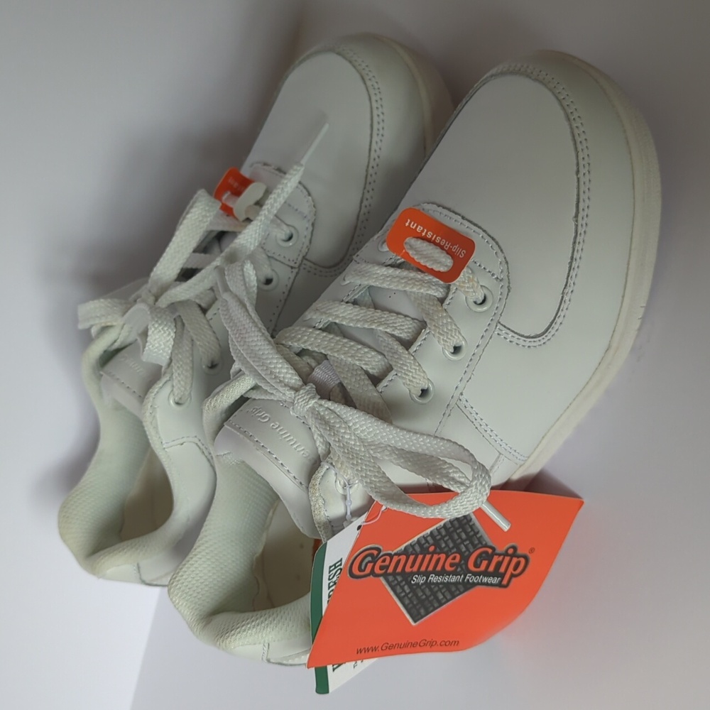 Genuine Grip slip resistant footwear white shoes with aegis microbe shield NWT